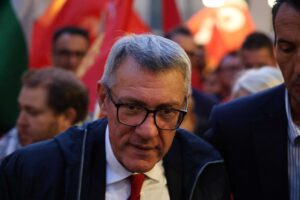 I sindacati scatenano la guerriglia: «Occupiamo 100 piazze. A oltranza»