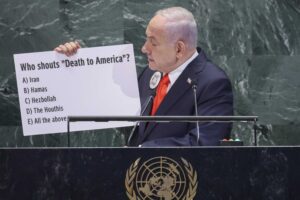 Netanyahu: «Né genocidio né fame». Plausi e fischi