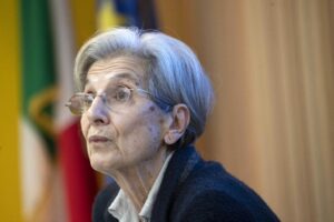 Contestati gli aiuti a chi non vuol abortire