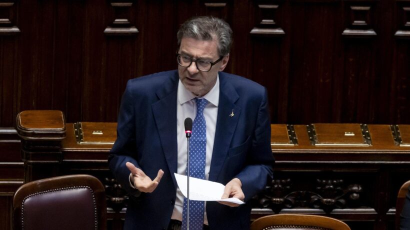 Giorgetti: «Manovra, basta sacrifici. Ma pesa l’incognita della Difesa»