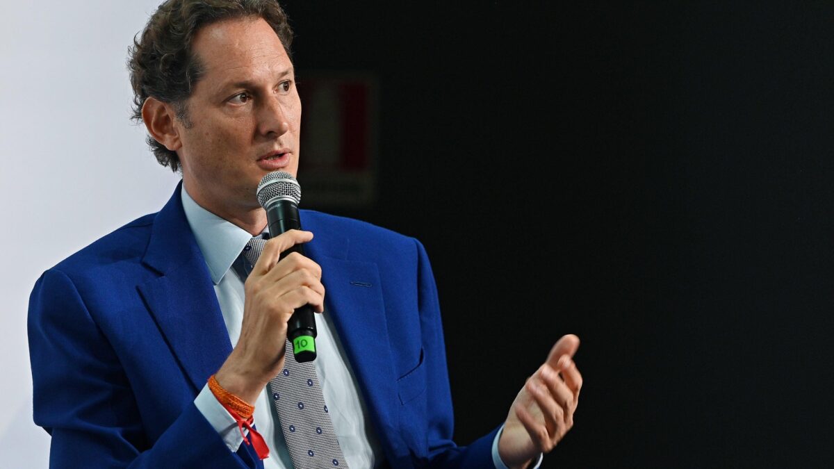 Stellantis all’attacco del Green deal. Con appena cinque anni di ritardo…