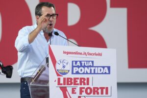 Salvini lancia la piazza pro Occidente. «I capetti Ue vogliono guerra, noi no»