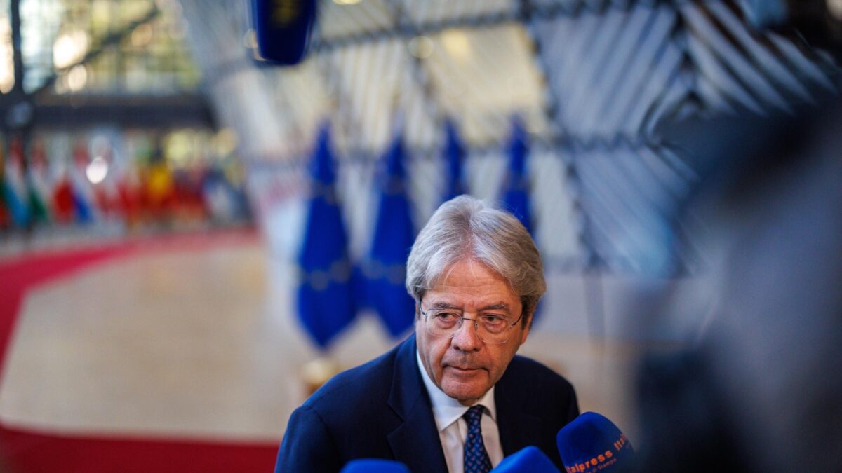 Gentiloni assolve Ursula sui dazi. Se si mette male è colpa degli Stati