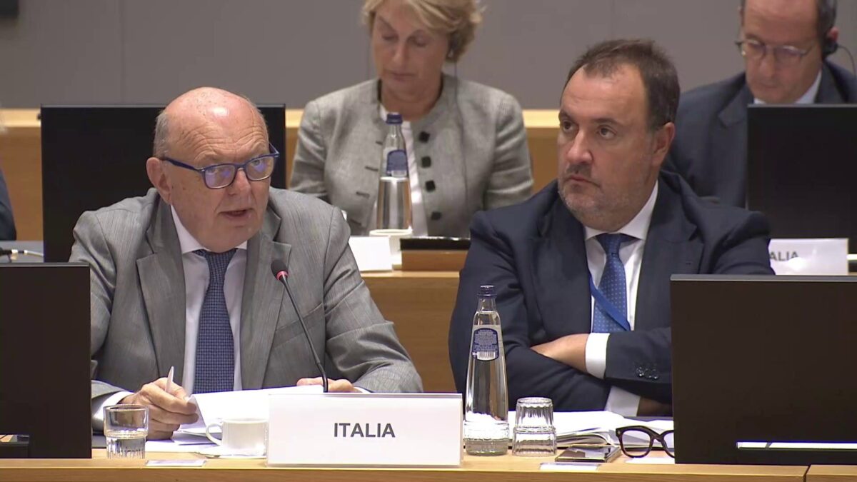 Pichetto: «O l’Ue riesce a gestire la transizione energetica o resterà intrappolata tra fratture interne»