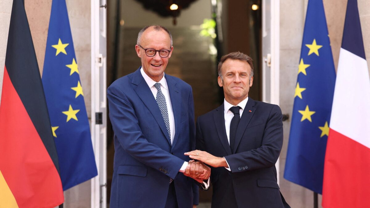 Blitz di Macron e Germania per portar via soldi all’Italia