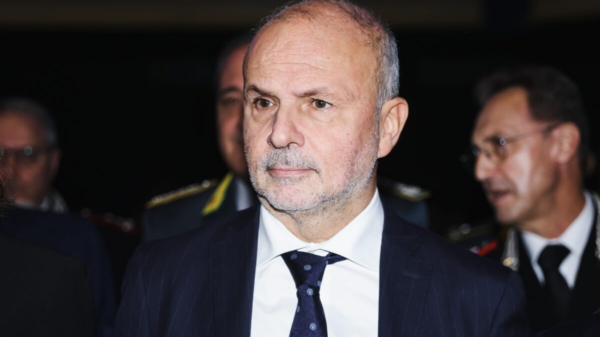 Schillaci recluta un altro rettore. Con Chigi resta il gelo
