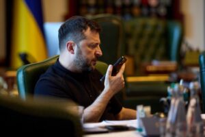 Zelensky a Donald: «Ora tocca a noi»