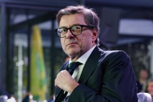 Il governo spinge salari e contratti. Meno tasse per chi rinnova in tempo