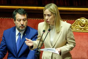 Stop al Ponte? Meloni: «Burocrazia e cavilli soffocano ma noi non cediamo»