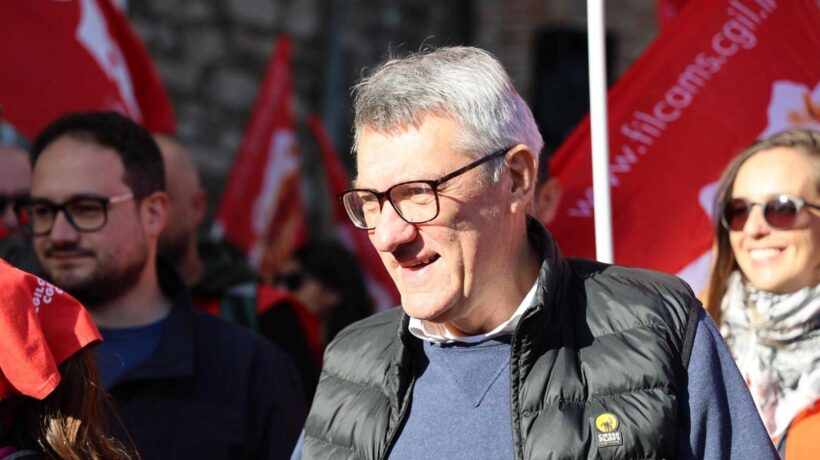 Signor Landini, lei ha tradito la sua missione