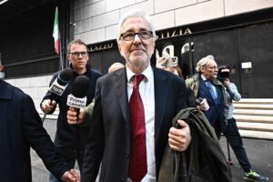 Ponte Morandi, il pm: «18 anni a Castellucci»