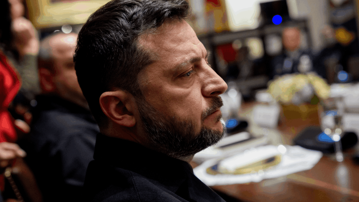 Zelensky comincia a rassegnarsi: «No escalation, pronto a negoziare»