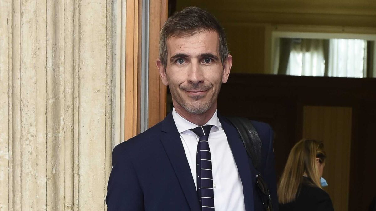 Commissione Covid, 15 sigle premono per le indagini su effetti avversi e vaccini