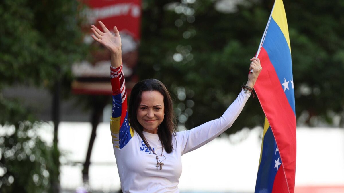 Il Nobel a Machado, pasionaria anti Maduro