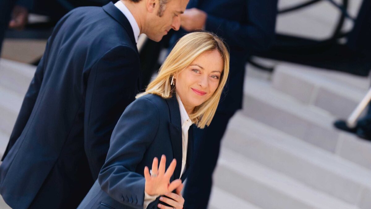 Meloni più forte con Macron e Merz in tilt