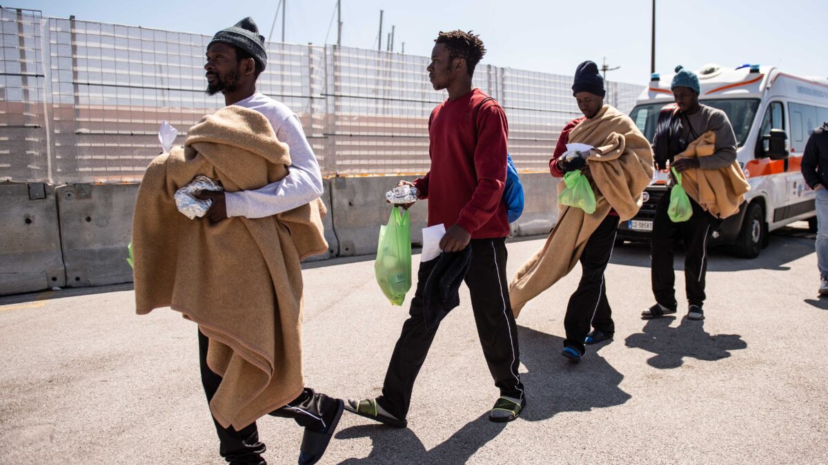 Con i migranti importiamo povertà