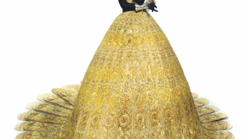Carmen Dell'Orefice edita da Skira