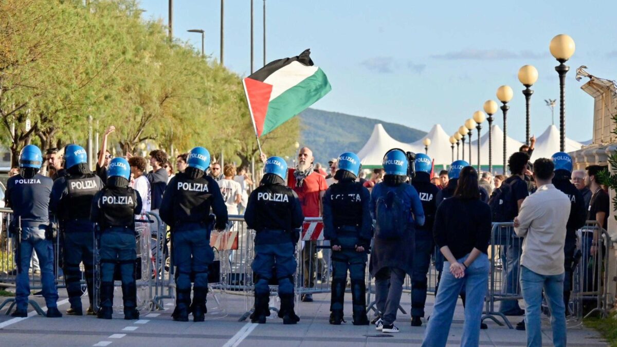 Non si fermano nemmeno il 7 ottobre. Pro Pal di nuovo contro gli agenti