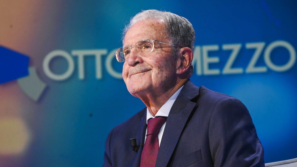 Prodi tira i capelli pure alla Schlein