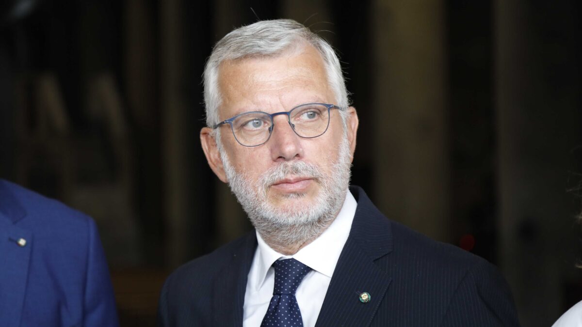Quel finto moderato che detesta la destra