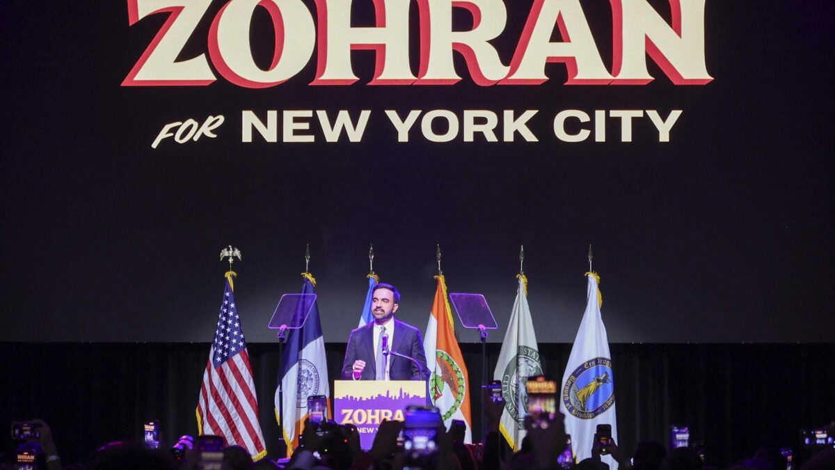 La sinistra italiana in estasi per l’islamocomunista Usa