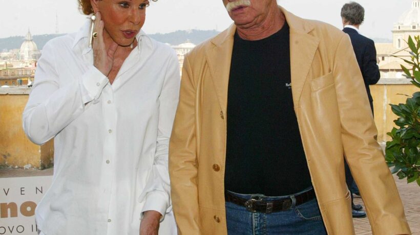 Con Gino Paoli in occasione della tournée del 2004 (Ansa)