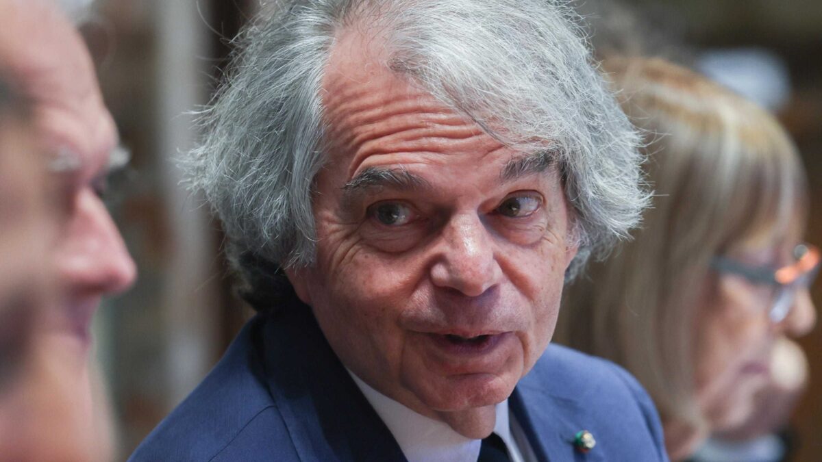 Brunetta, le basteranno 256.000 euro all’anno?