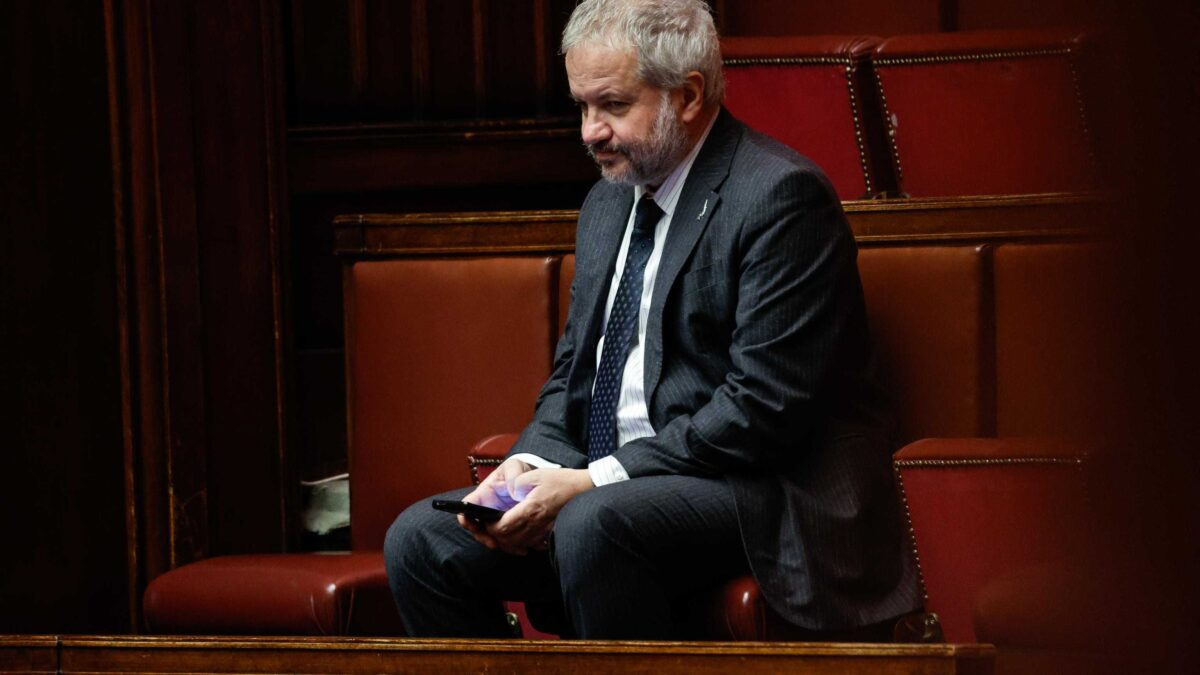 Borghi: «Tassare le banche? Sostenibile e utile. Pur con i conti a posto l’Ue non ci premierà»