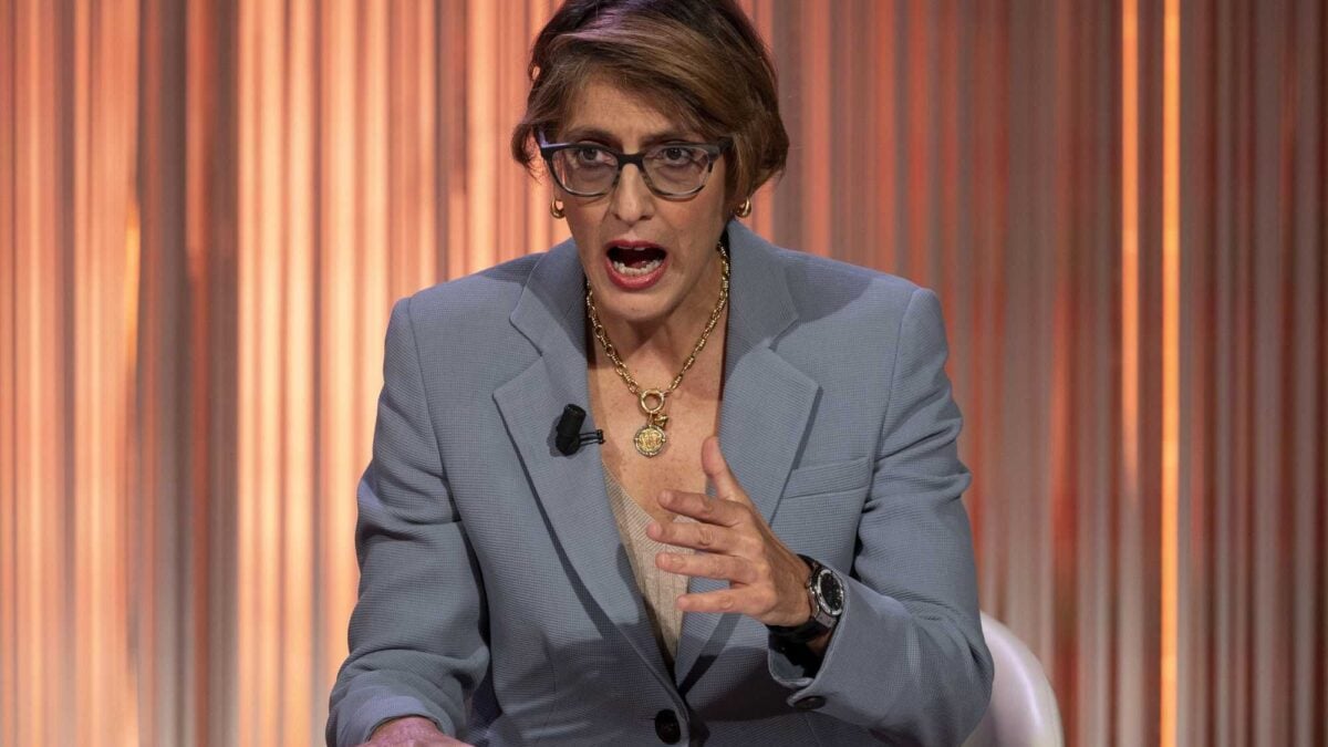 Il centrodestra rinvia il Ddl stupro. E la sinistra lascia la commissione