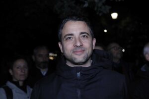 Il piddino Furfaro fa il vice Salis: «Passo il tempo a bloccare sfratti»