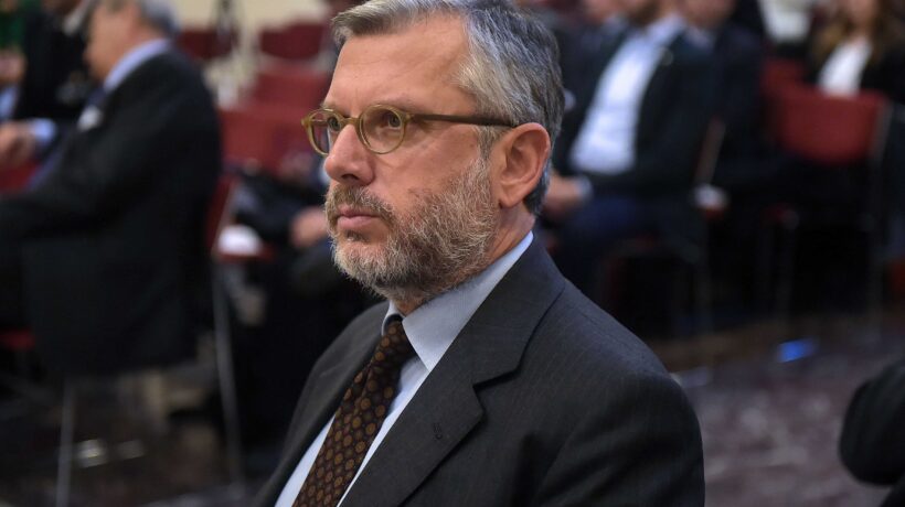 «Solo in Italia è strano pubblicare le notizie»