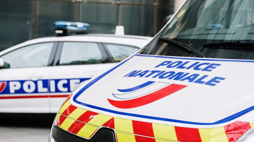 Auto contro la folla in Francia: dieci feriti sull’isola d’Oléron