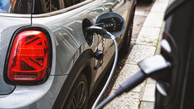 I veicoli elettrici non fanno calare la CO2