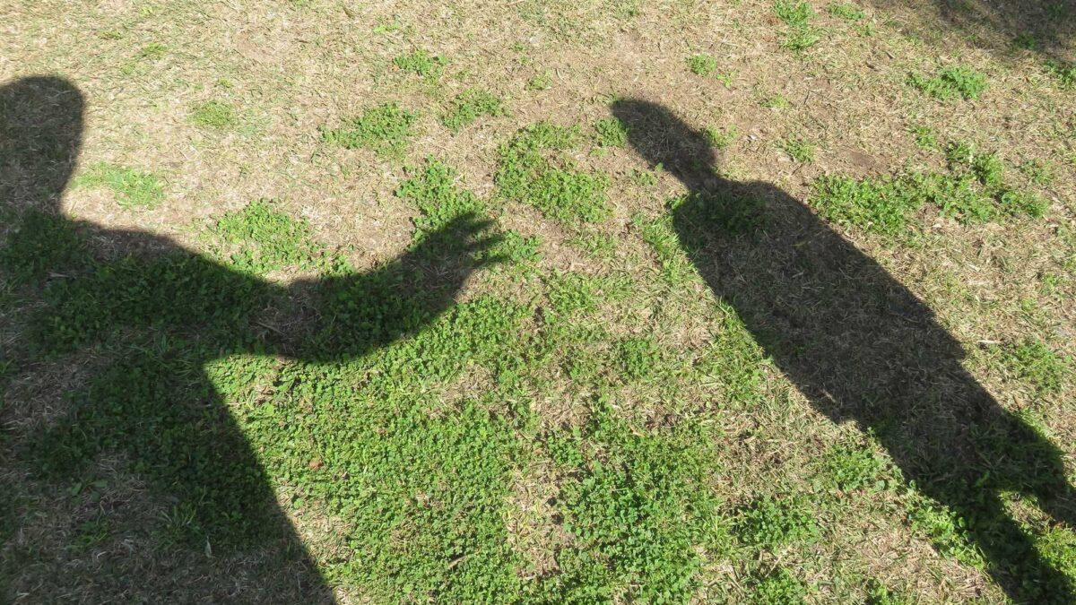 Gli stranieri stuprano bambine. La politica litiga sul consenso