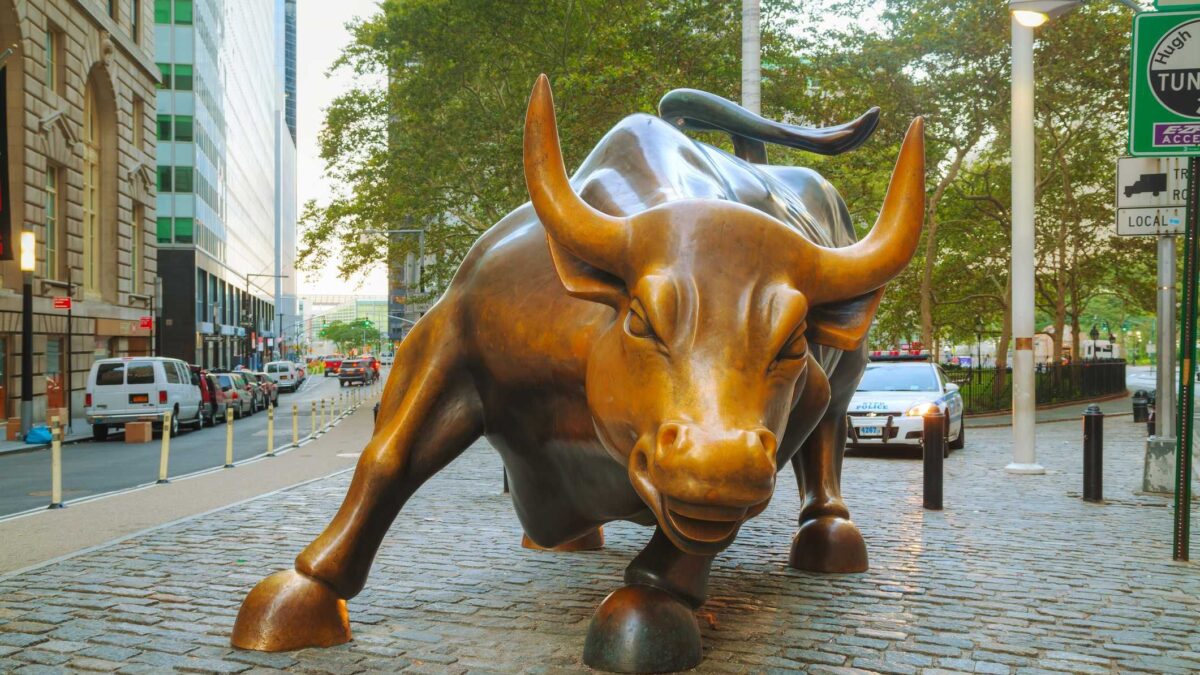 Donald ce l’ha fatta: shutdown sbloccato. Volano tutte le Borse, su anche oro e cripto