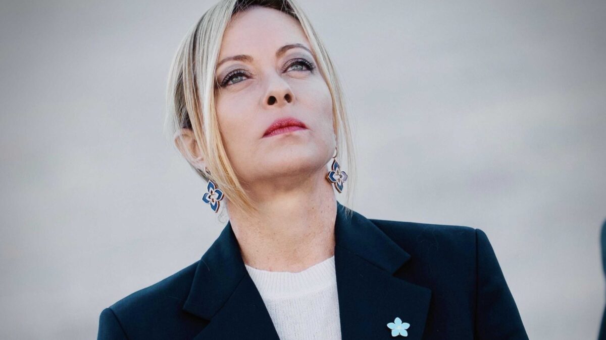 Meloni: «Con me, mai patrimoniale». I dem reclamano ma Conte li molla