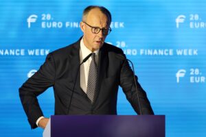 Merz: l’Europa sono io (più Parigi)