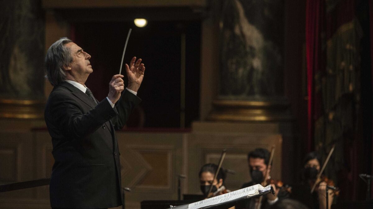 Riccardo Muti: «Meglio Totò dei direttori che fanno lo show»