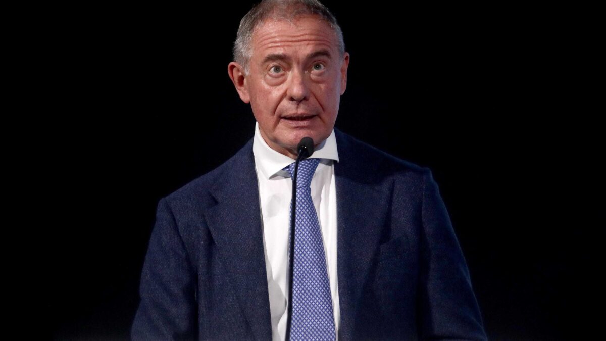 «Ue, sull’industria è finito il tempo»
