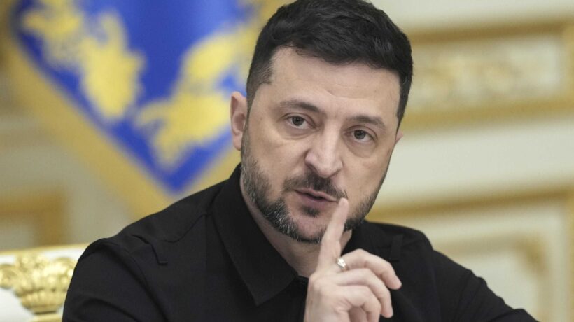Kiev, avanza la corruzione: via due ministri