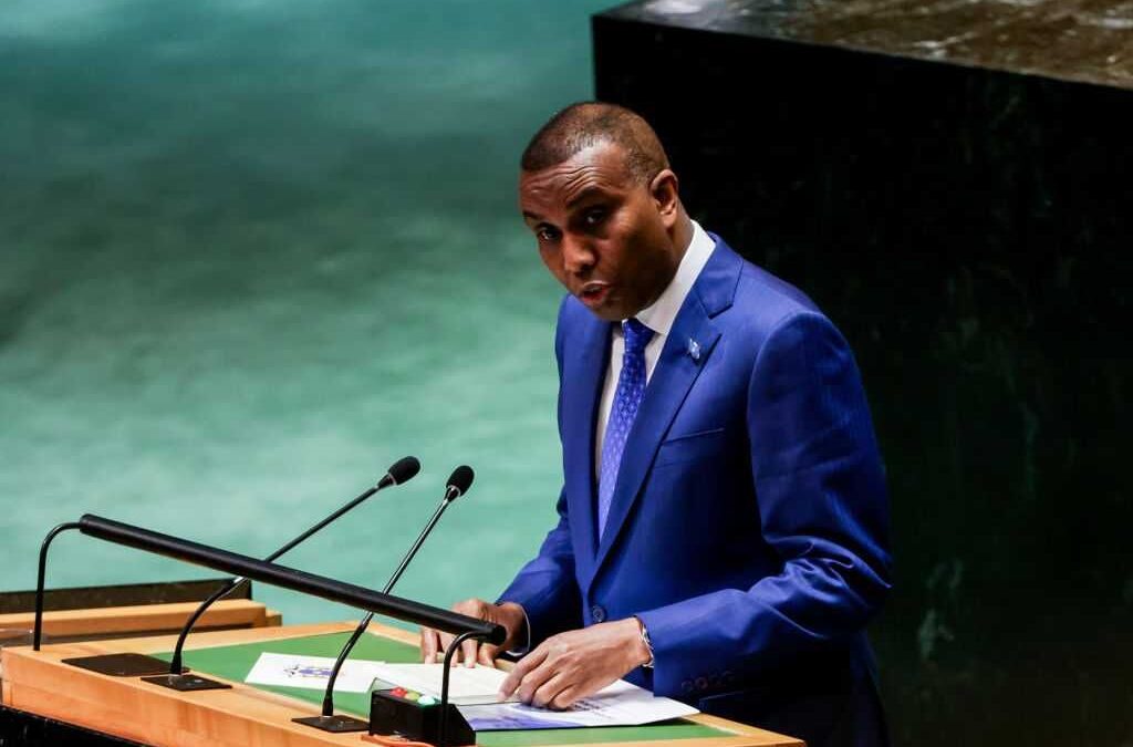 Mogadiscio di nuovo nella morsa jihadista