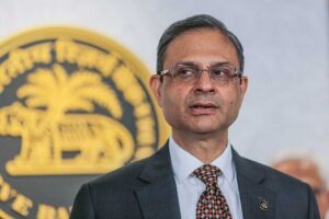 India, crescita record e inflazione ai minimi. La banca centrale taglia i tassi