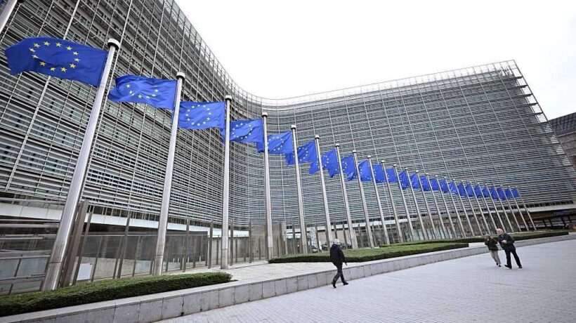 L’Ue finanzia i giornalisti per confezionare inchieste contro gli attivisti pro vita