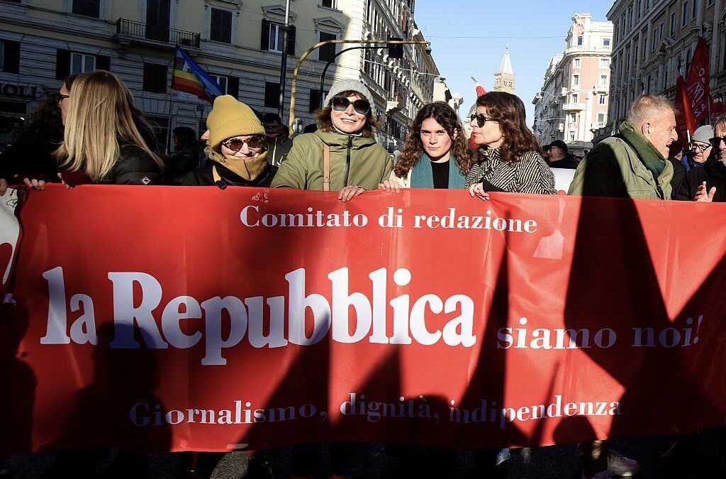 Cari colleghi di «Rep», chiedete aiuto ai «fascisti»?