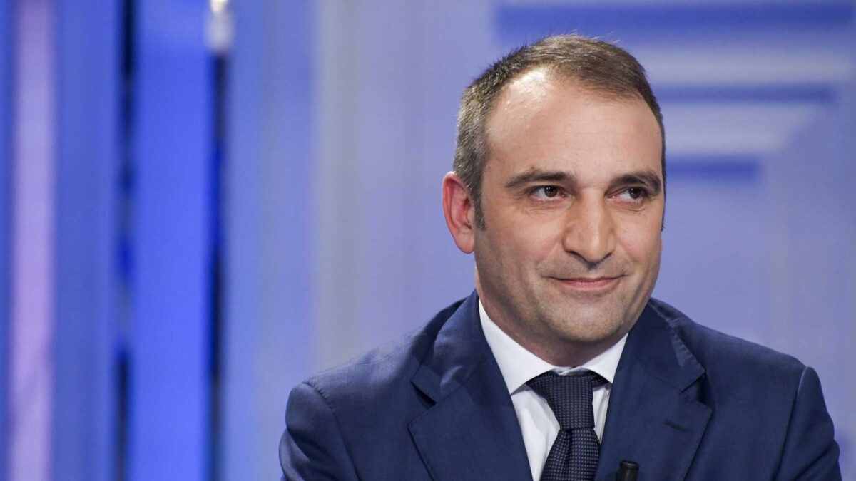 Caro Lo Russo, i suoi amici teppisti l’apprezzano