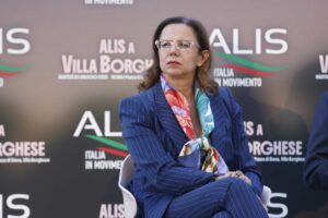 Italia-India, SIMEST firma un accordo per rilanciare investimenti e cooperazione
