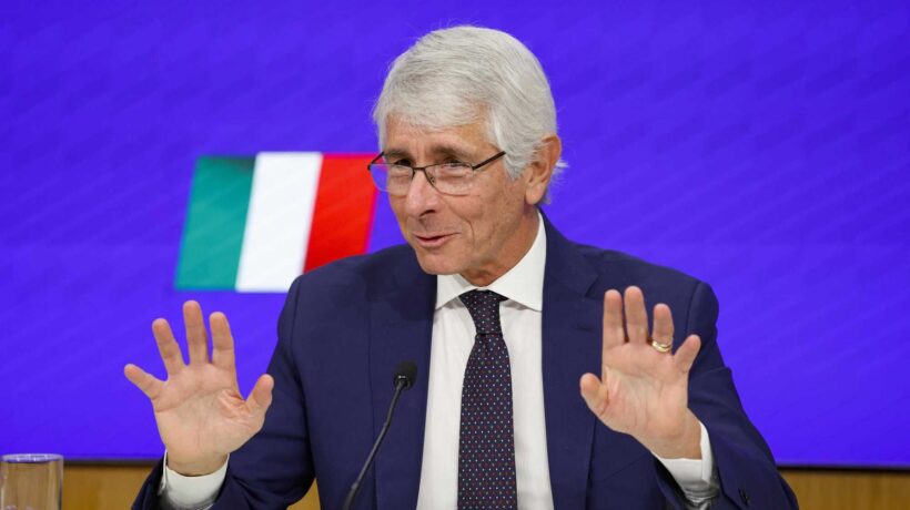 Si tratta sulla data del referendum