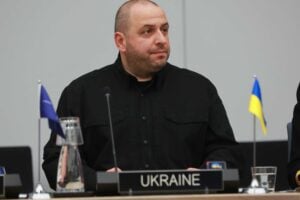 Gli uomini di Zelensky in Florida: «Colloqui duri ma molto costruttivi»