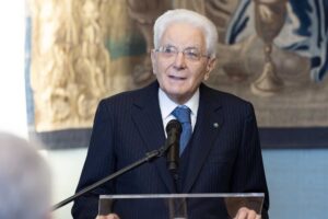 Ora lo dicono tutti: «Il Quirinale dirige il Pd»