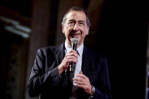 Le altre sigle bacchettano Sala: «Ambrogino solo agli amici rossi»
